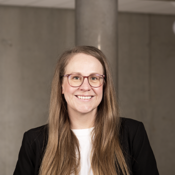 Karen Bruhn (project manager)